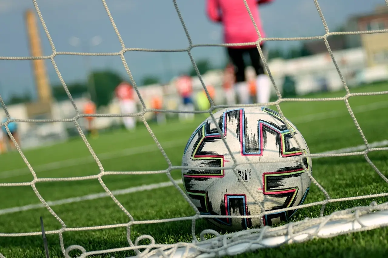 Derde Divisie – Saturday 25/26, runde 9: målrige opgør, solide clean sheets og delte point